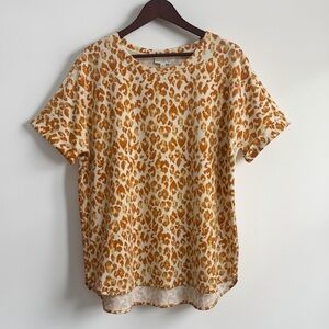 Wonderly Short Sleeve Animal Print Top-XL